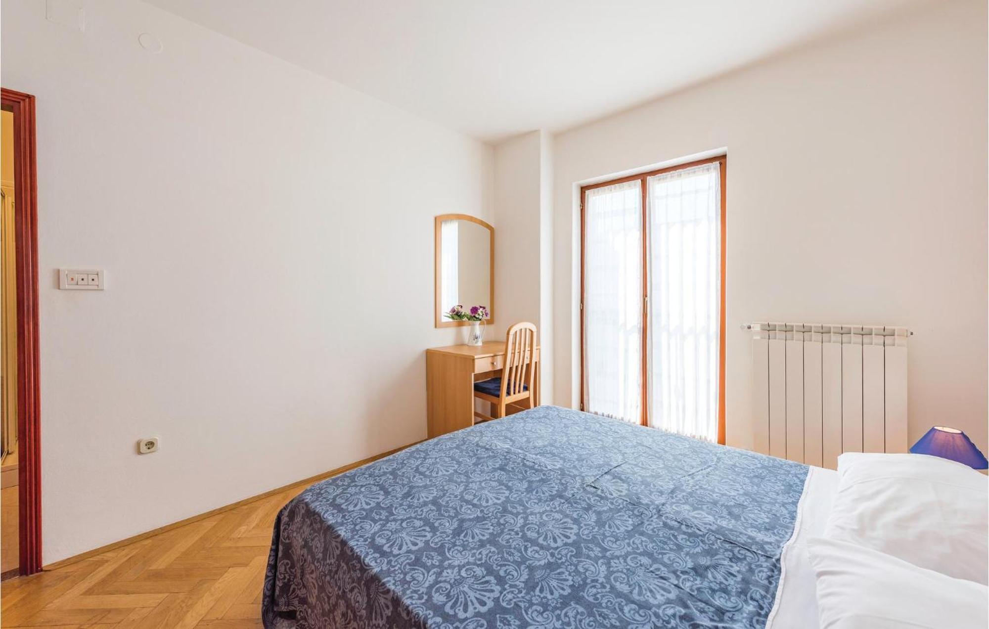 Amazing Apartment In Rabac With Kitchen Buitenkant foto